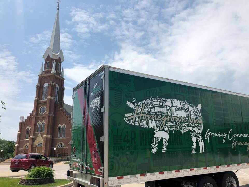 Holy Trinity Parish Food Pantry, Fort Dodge— Haul Out Hunger Iowa
